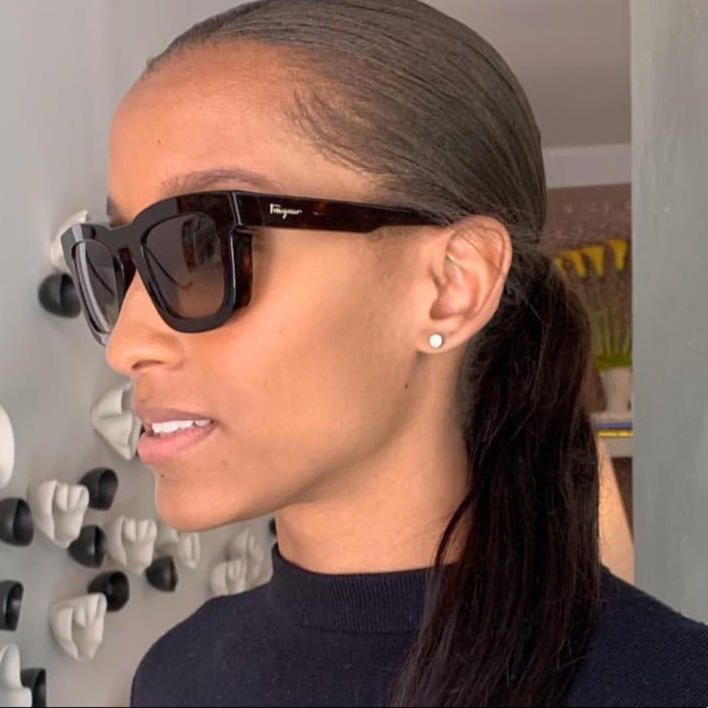 COPY - Brown Ferragamo sunglasses